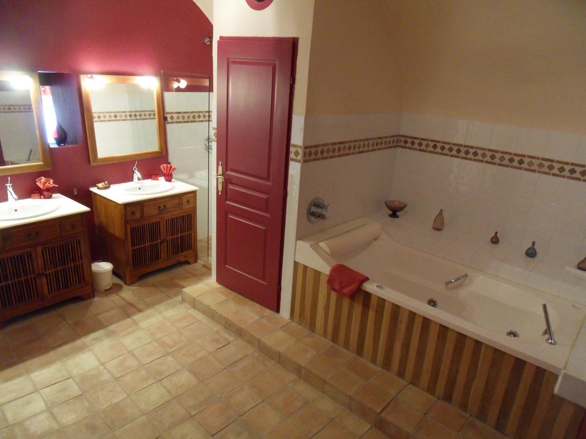 Domaine De L'Olibaou Bed and Breakfast Venelles Εξωτερικό φωτογραφία