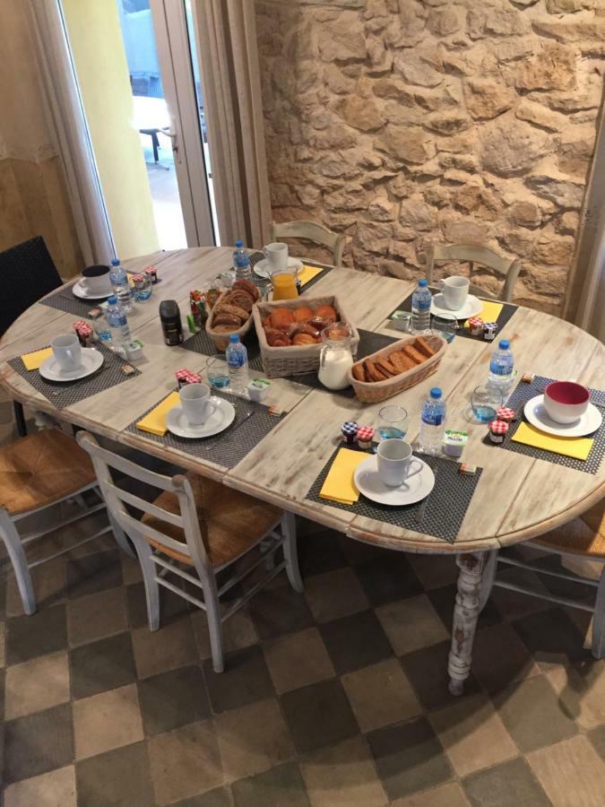 Domaine De L'Olibaou Bed and Breakfast Venelles Εξωτερικό φωτογραφία
